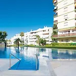 Floor Apartamento *
