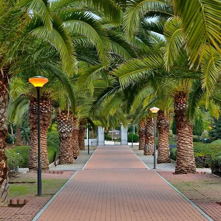 Floor Benalmádena